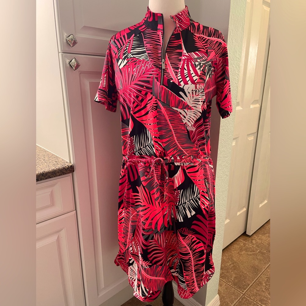 NWOT Tail contemporary colorful Golf Dress
